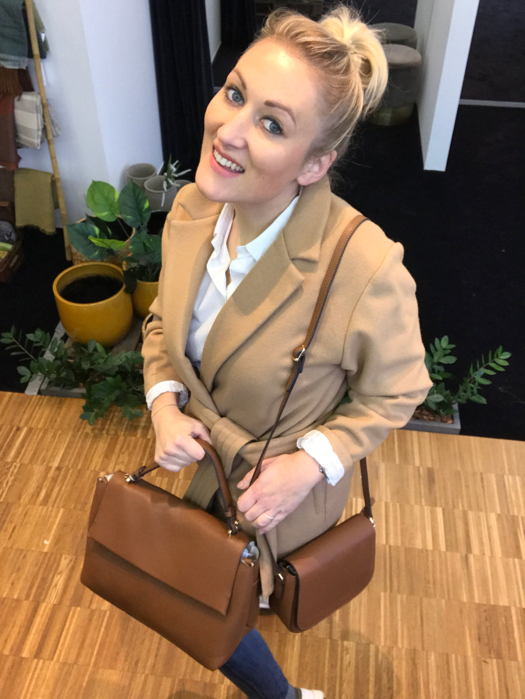 Dutchess boxy camel blazer