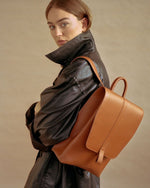 Lies Mertens - enya cognac backpack