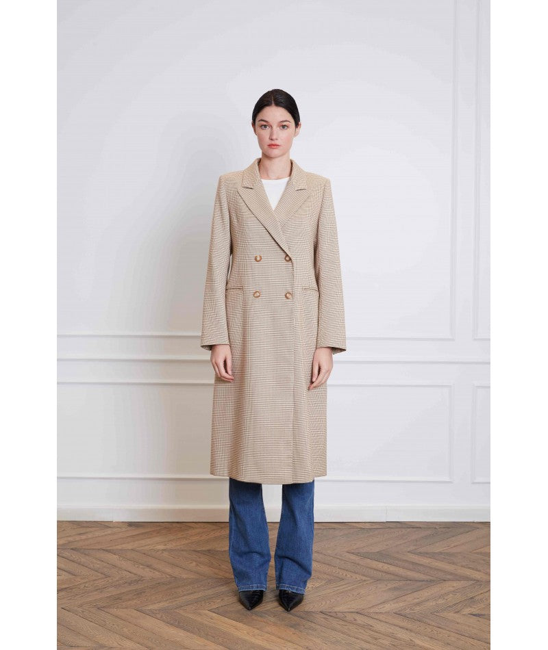 On parle de vous - beige lamour coat