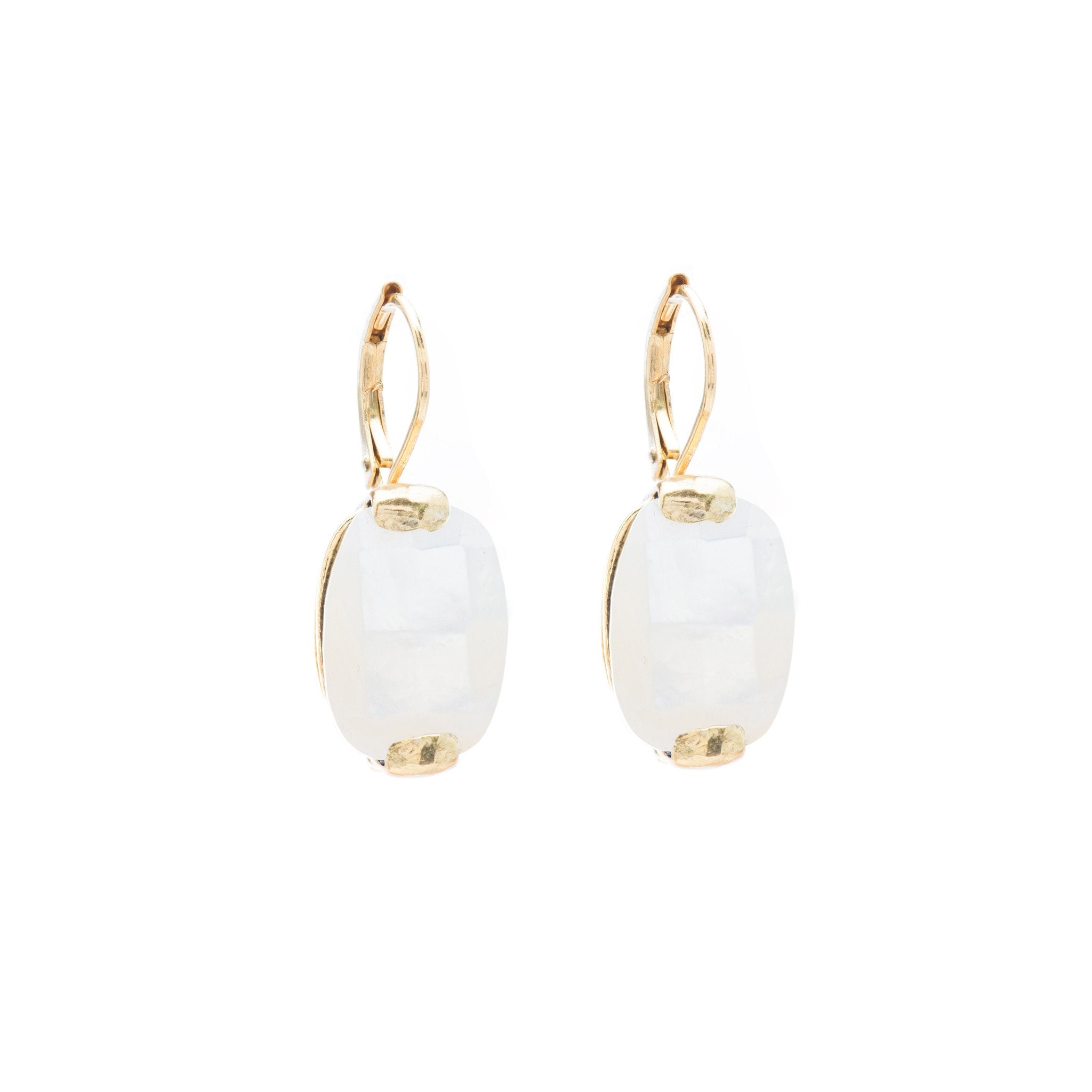 Wouters & Hendrix -  leverback earrings with white mother of pearl