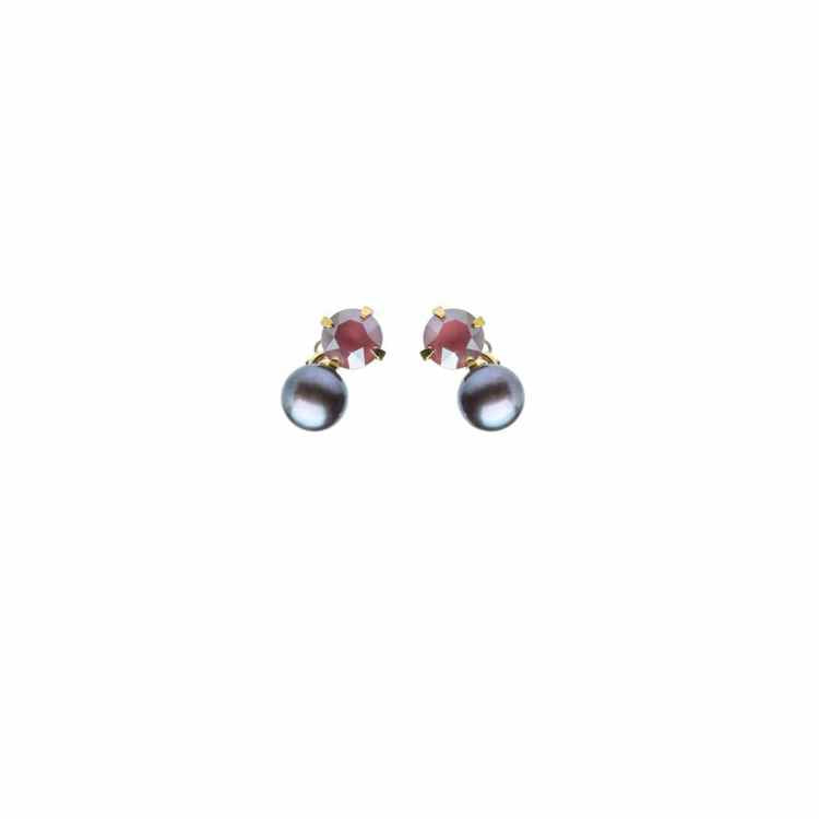 Wouters & Hendrix -  red crystal & peacock pearl studs