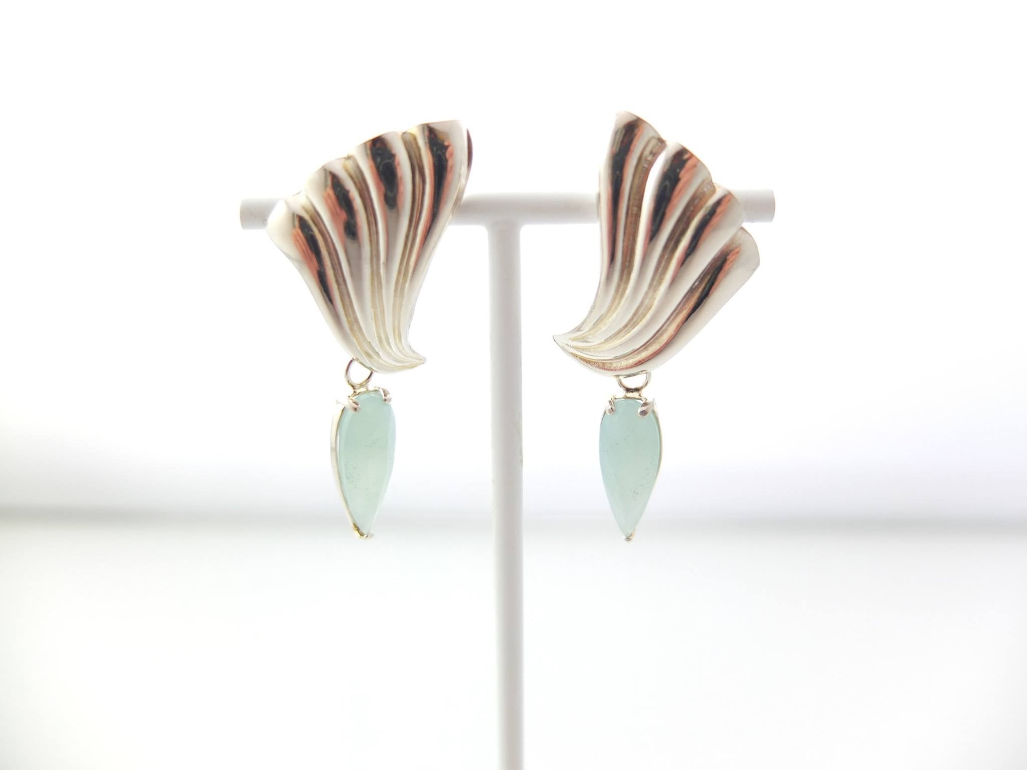 Wouters & Hendrix - silver earrings with blue chalcedony