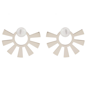 Wouters & Hendrix -  silver earrings with pearls and sunbeams (behind the ear)