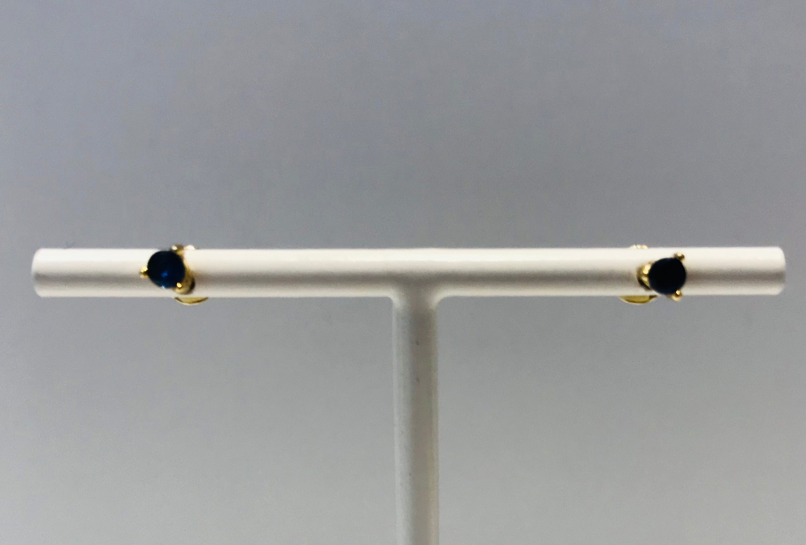 SAM&CEL goldplated little earrings with blue zirconia