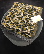 Unmade Jeanette scarf leopard print