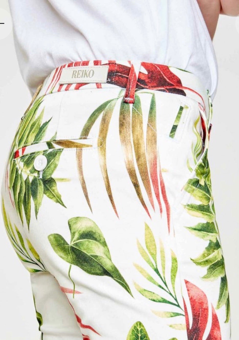 Reiko Sandy Print trousers white tropic