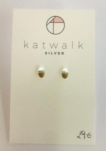 Sterling silver 925 oval stud earrings by the Belgian brand Katwalk Silver. 