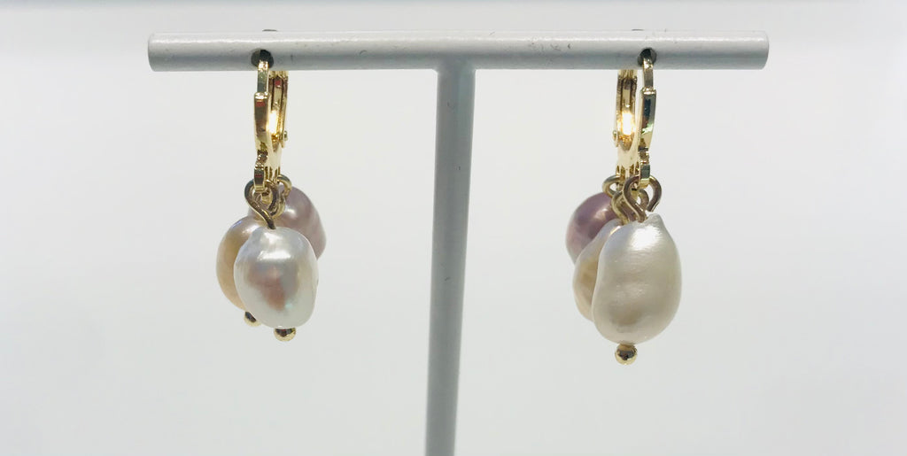 SAM&CEL goldplated hoops with freswater pearls
