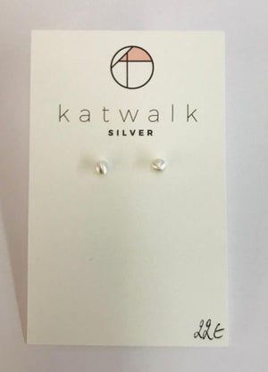 Gold plated/Silver sterling silver 925 ball stud earrings by the Belgian brand Katwalk Silver. 