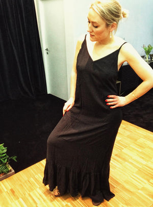 Poppy Field the label - baga black long dress