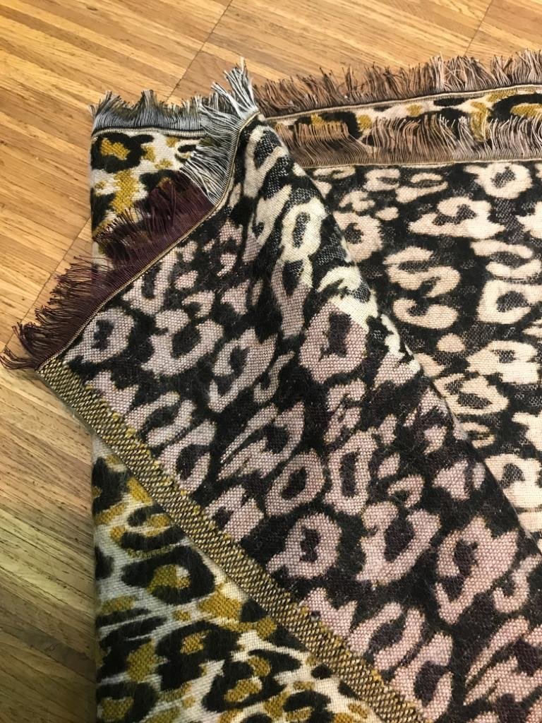 Unmade Jeanette scarf leopard print