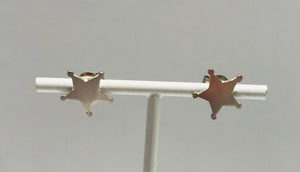 Atelier Elf stud earrings sheriff star