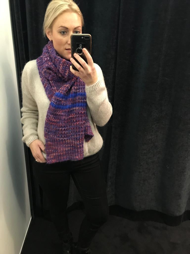 Hampton Bays - brick scarf