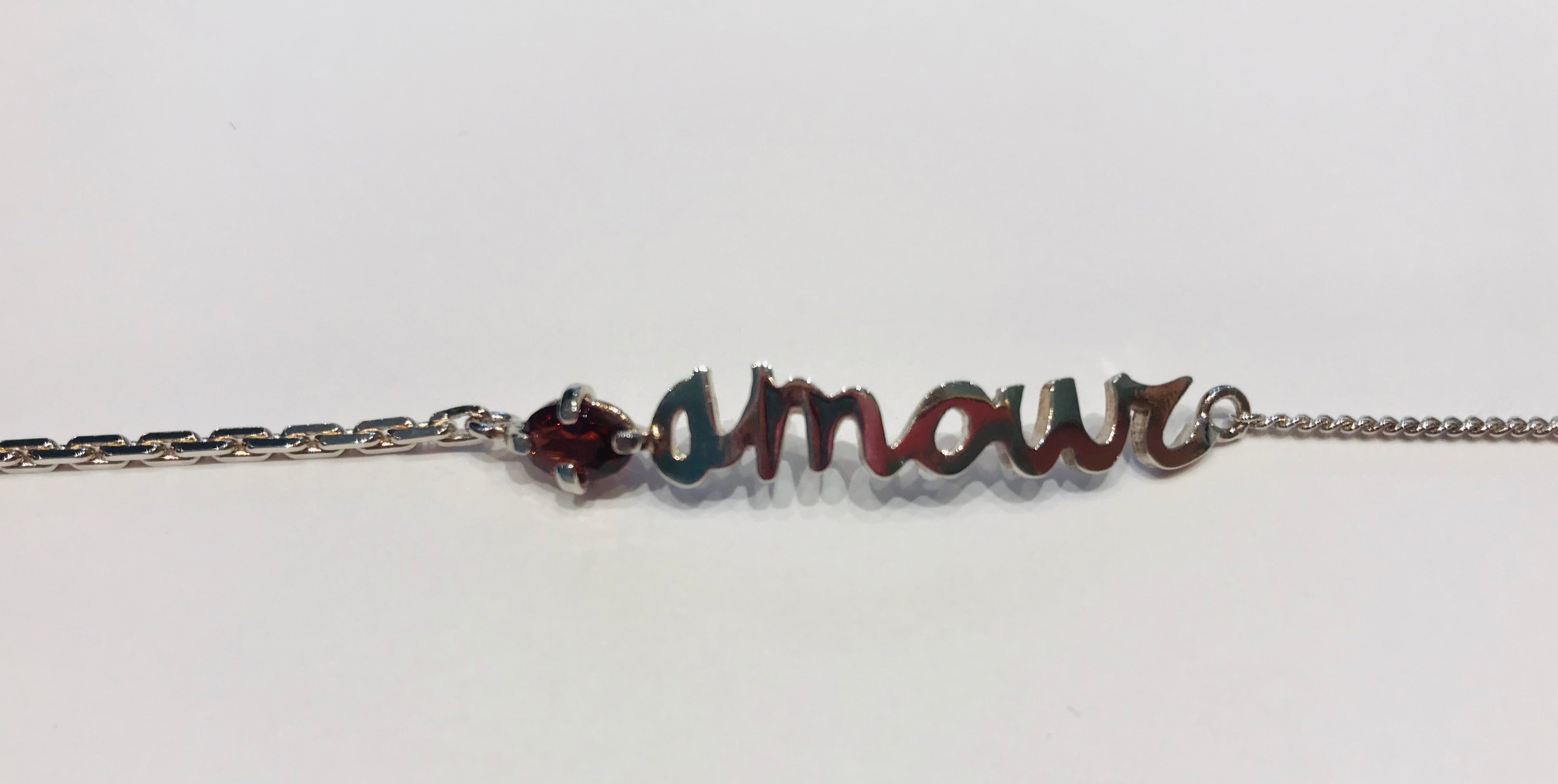 Wouters en Hendrix amour bracelet with garnet