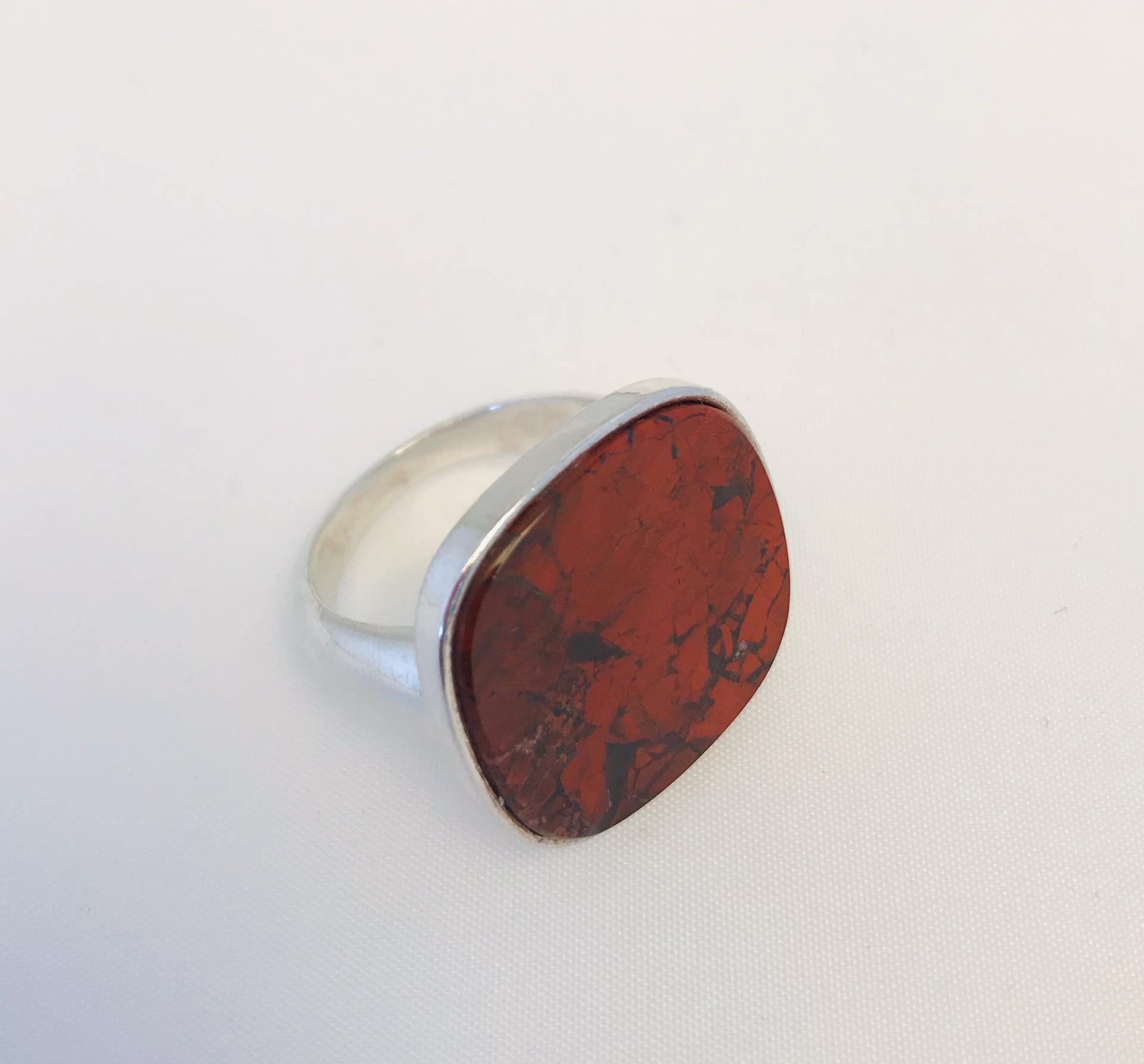 Wouters & Hendrix -  silver ring with red jasper