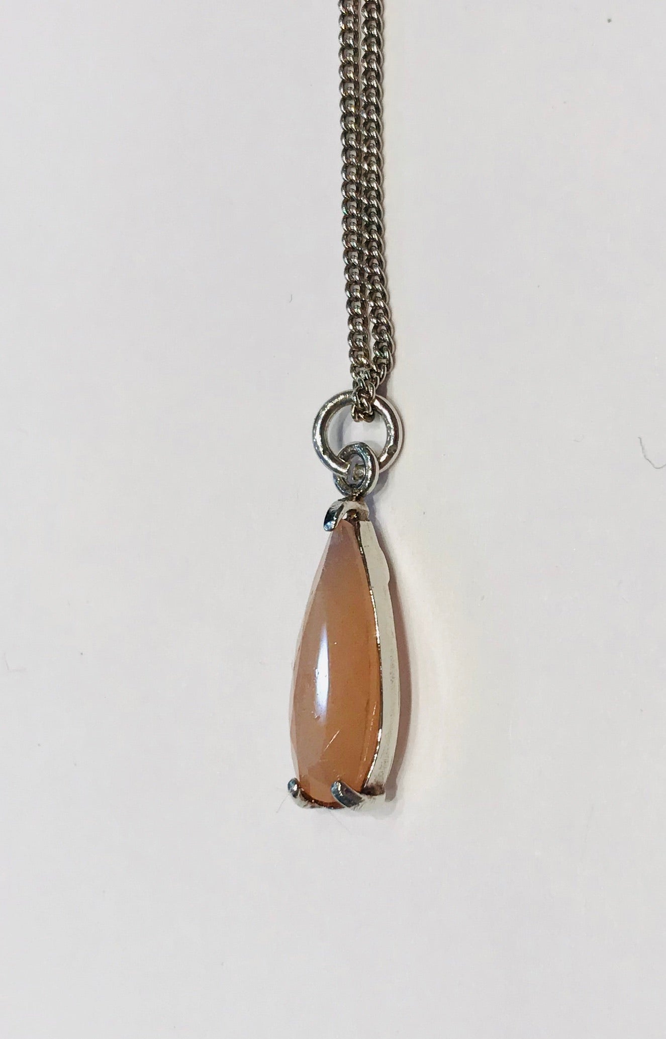 Wouters & Hendrix silver necklace with sunstone