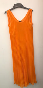 Xandres studio - ido orange pleated dress