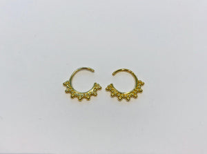 Small gold plated ring earrings by SAM&CEL which can be worn in multiple ways. 