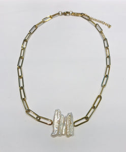 Large link necklace in steel with long freshwater pearls by SAM&CEL.
