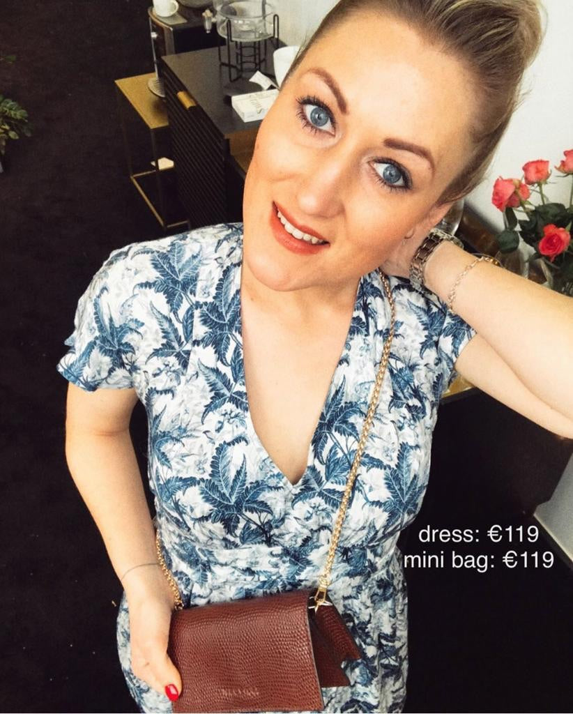 Maison Anje - ibba fidji flower print dress blue white 