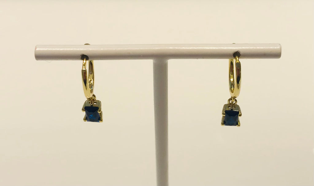 SAM&CEL Goldplated hoops with blue zirconia